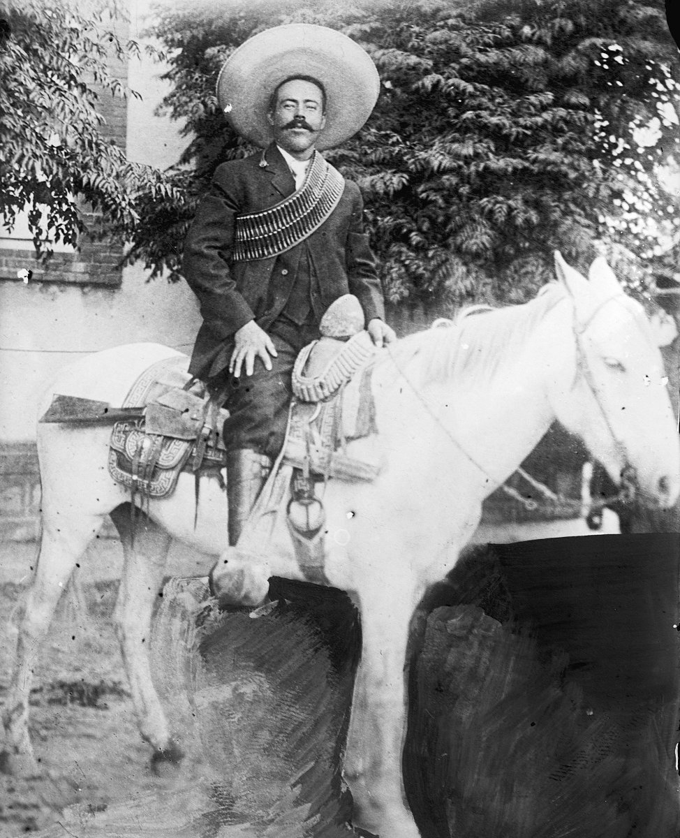 Pancho_villa_horseback.jpg