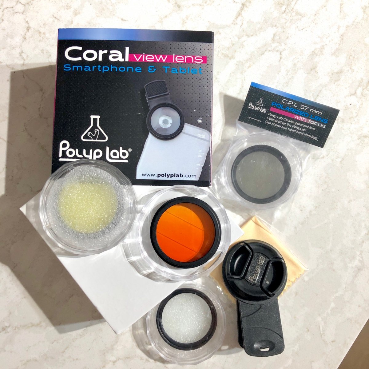 PL-coral-view-lens-package.jpg