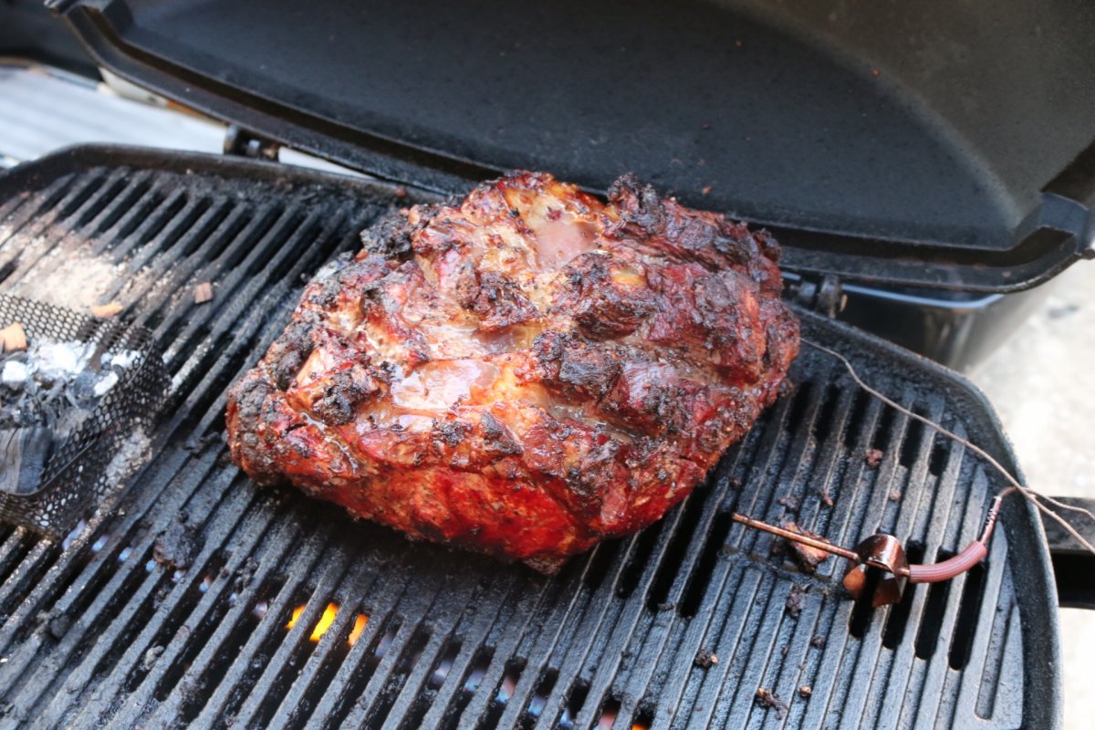 Smoked Prime Rib 8-23-15.JPG