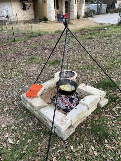 CampCookin_Tripod1.jpg