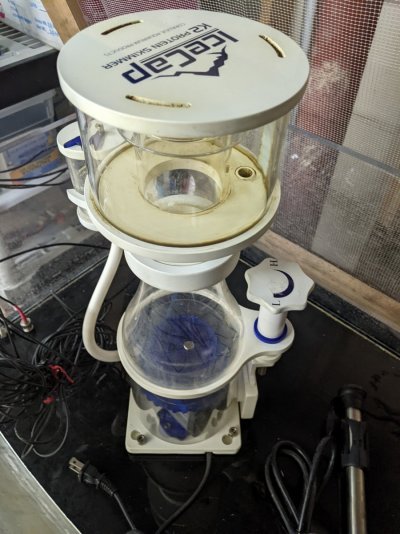 Ice cap k2 120 skimmer with newer pump