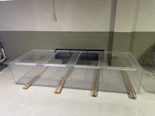 Brand new 191 gallon Acrylic Tank with sump and extras