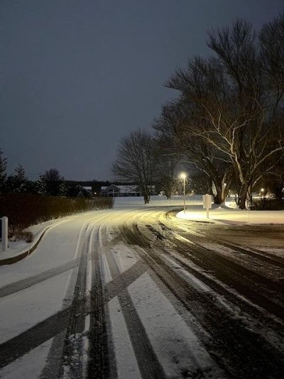 Snowy road.jpeg