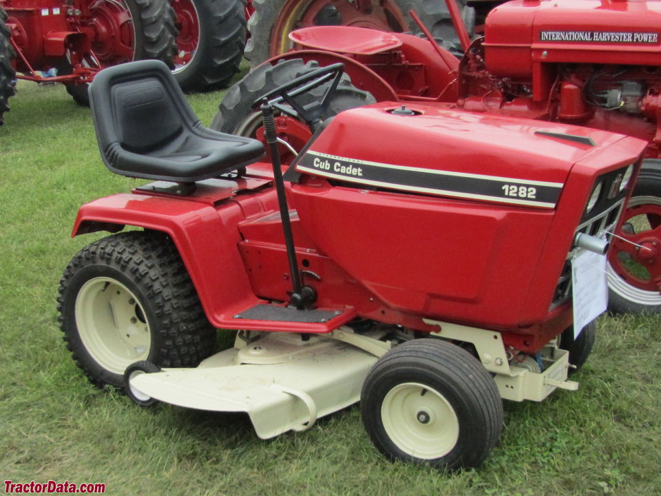 TractorData.com Cub Cadet 1282 tractor information